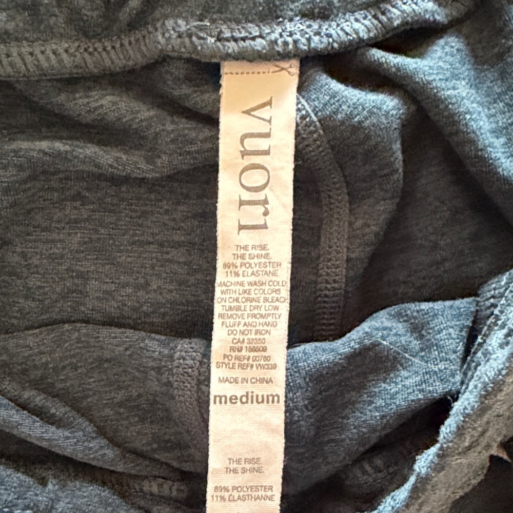 Vuori Women’s performance Lounge Shorts. Medium. - Picture 5 of 6